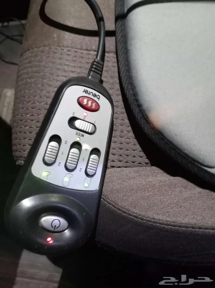 كرسي مساج شبه الجديد 0