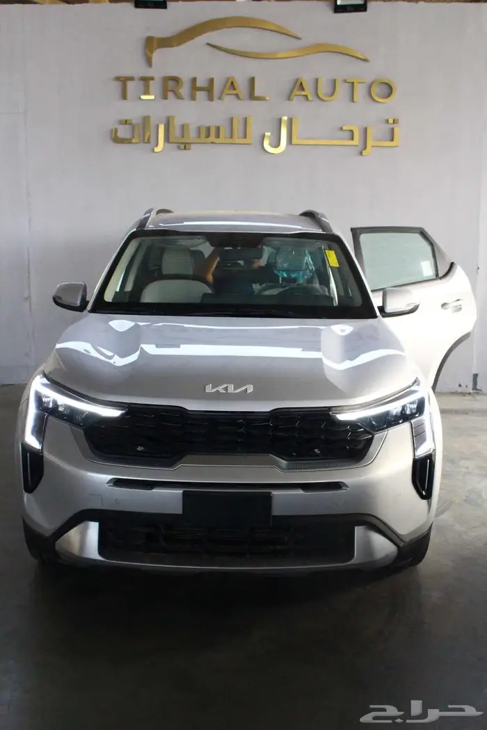 كيا سونيت نص فل موديل 2024 17