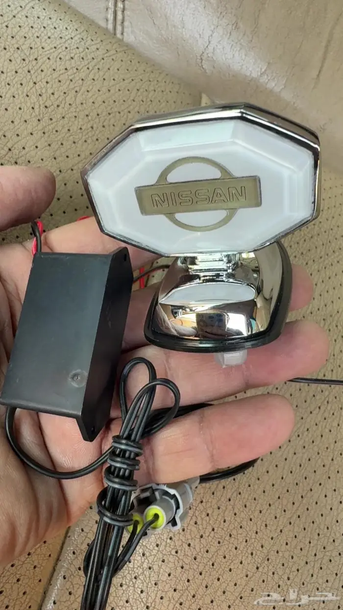 للبيع علامه كبوت مضيئه للباترول 97 1