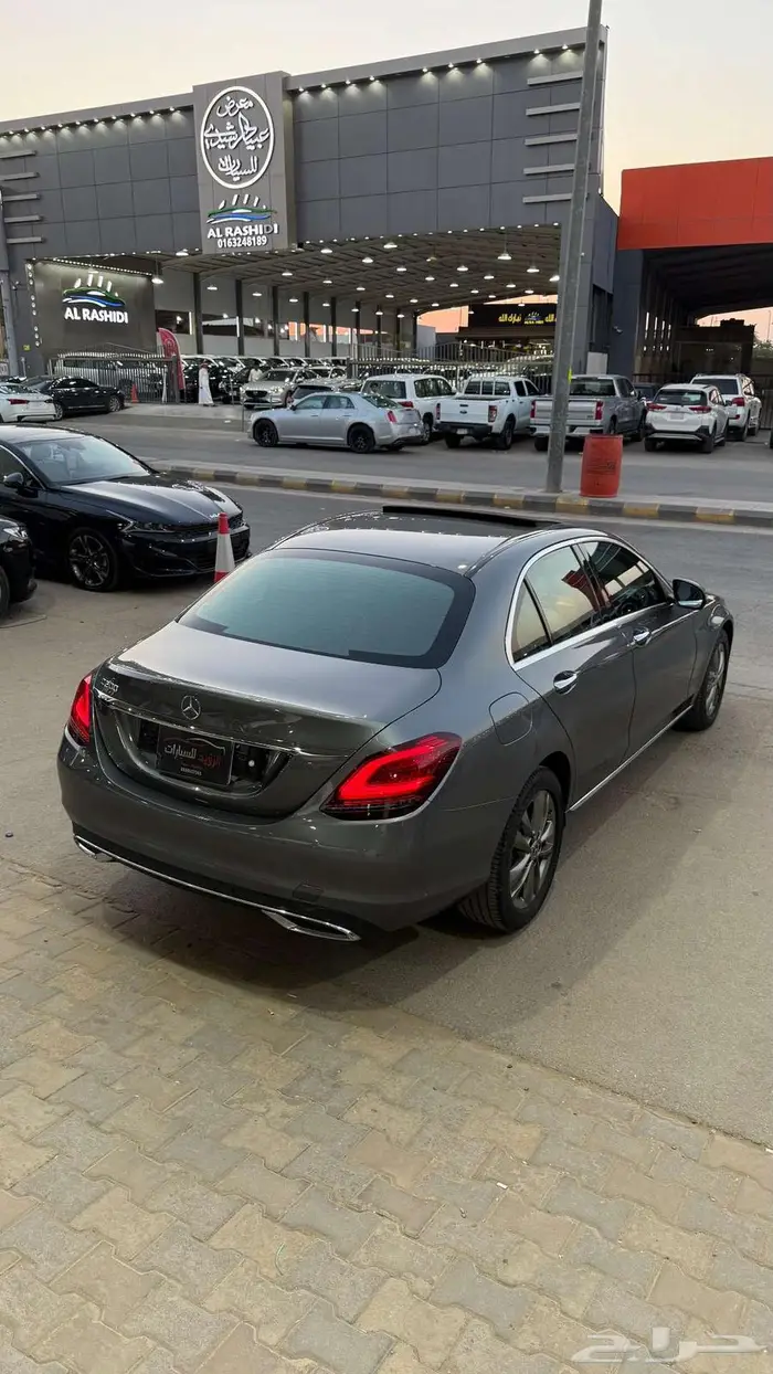 مرسيدس 2020 c 200 عداد 56000 8