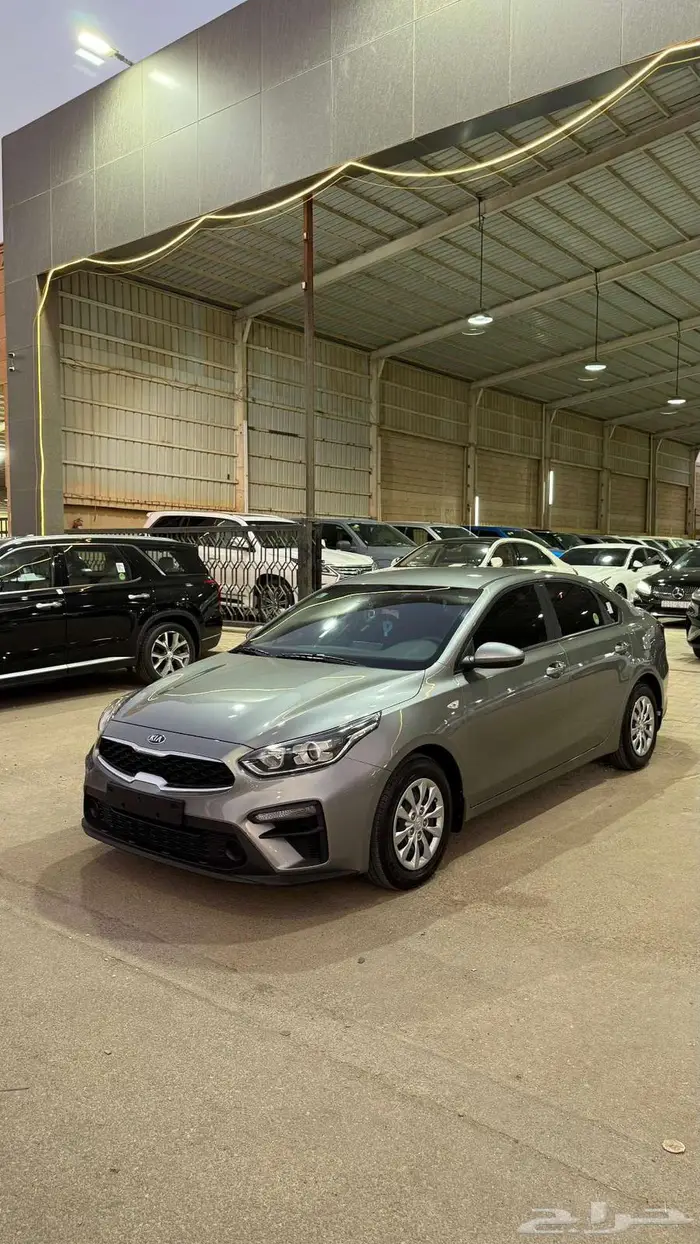 كيا سيراتو 2021 عداد 72000 فقط 1