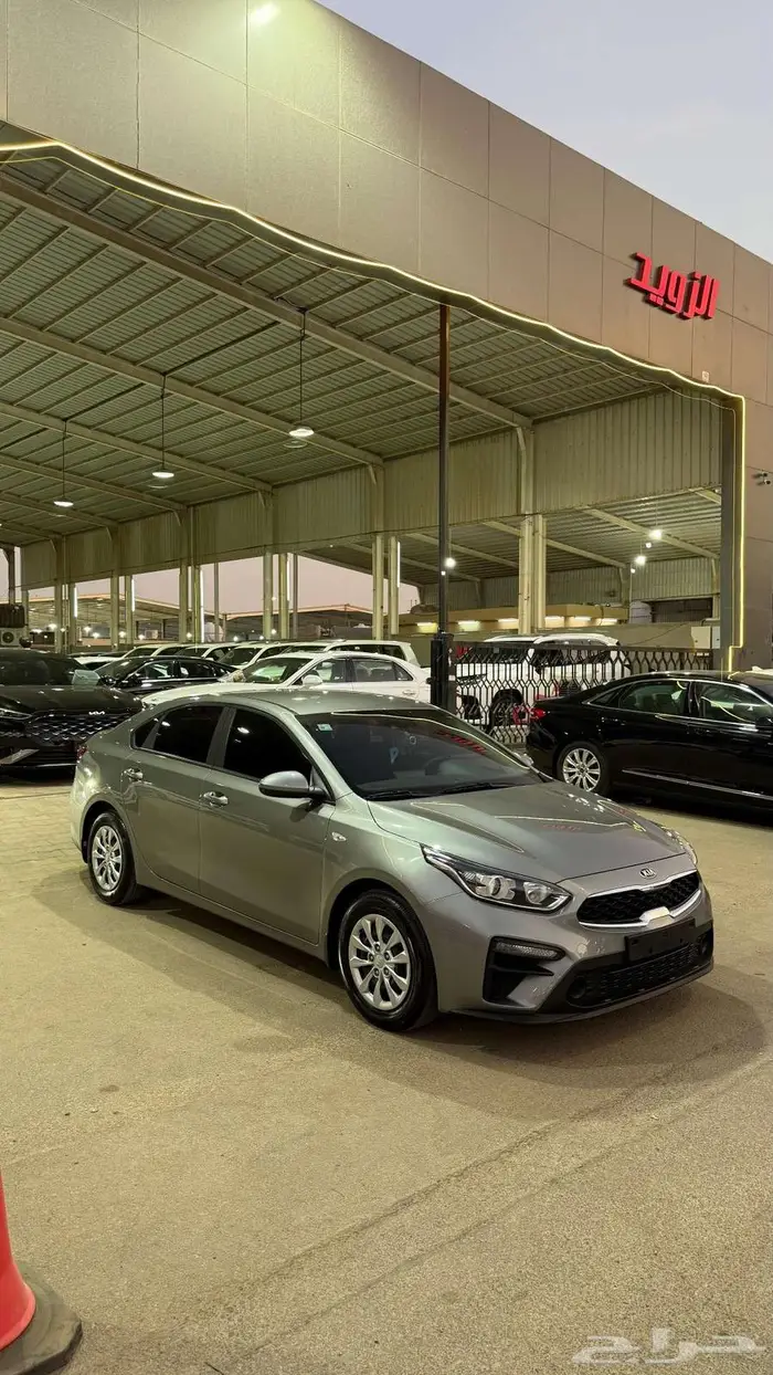 كيا سيراتو 2021 عداد 72000 فقط 0