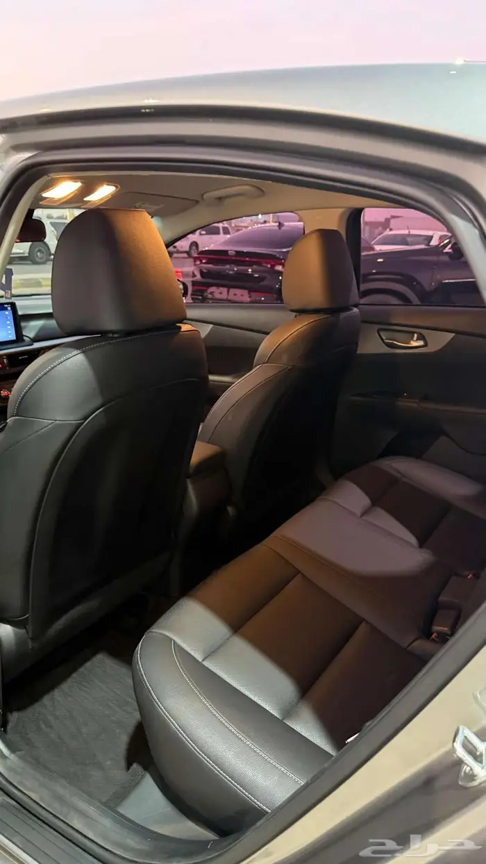 كيا سيراتو 2021 عداد 72000 فقط 4