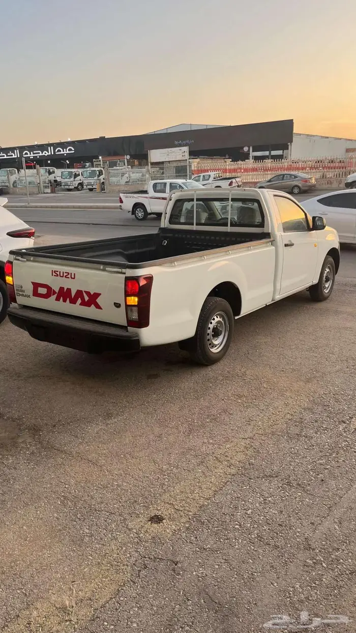 ايسوزو ديماكس غمارة 150 حصان ماكينه 1.9 موديل 2026 4