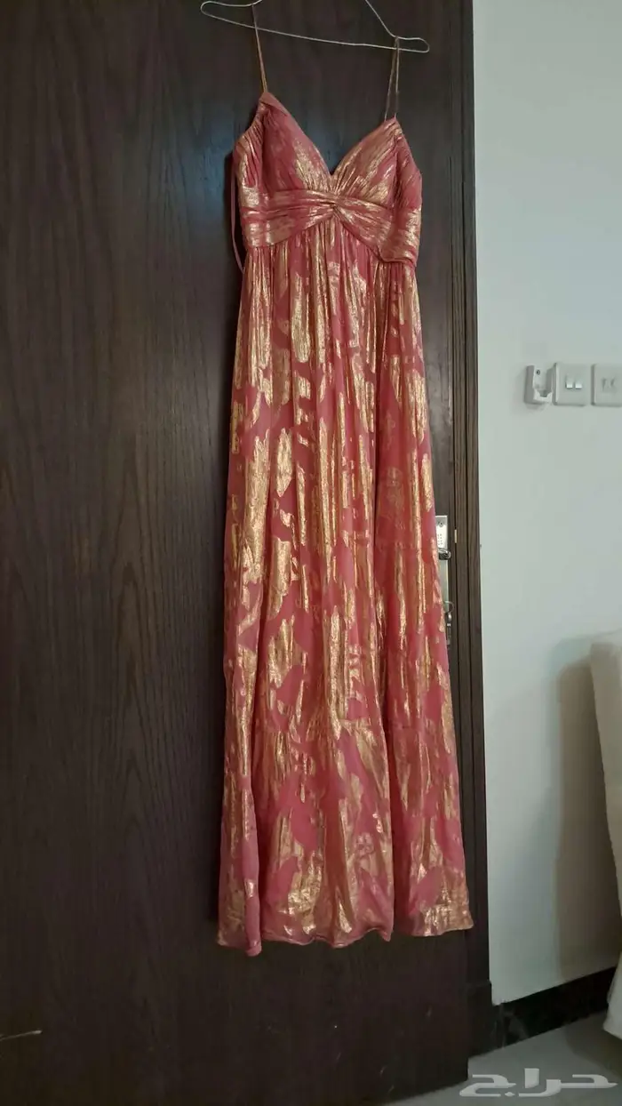 فستان ناعم من شالكي 3