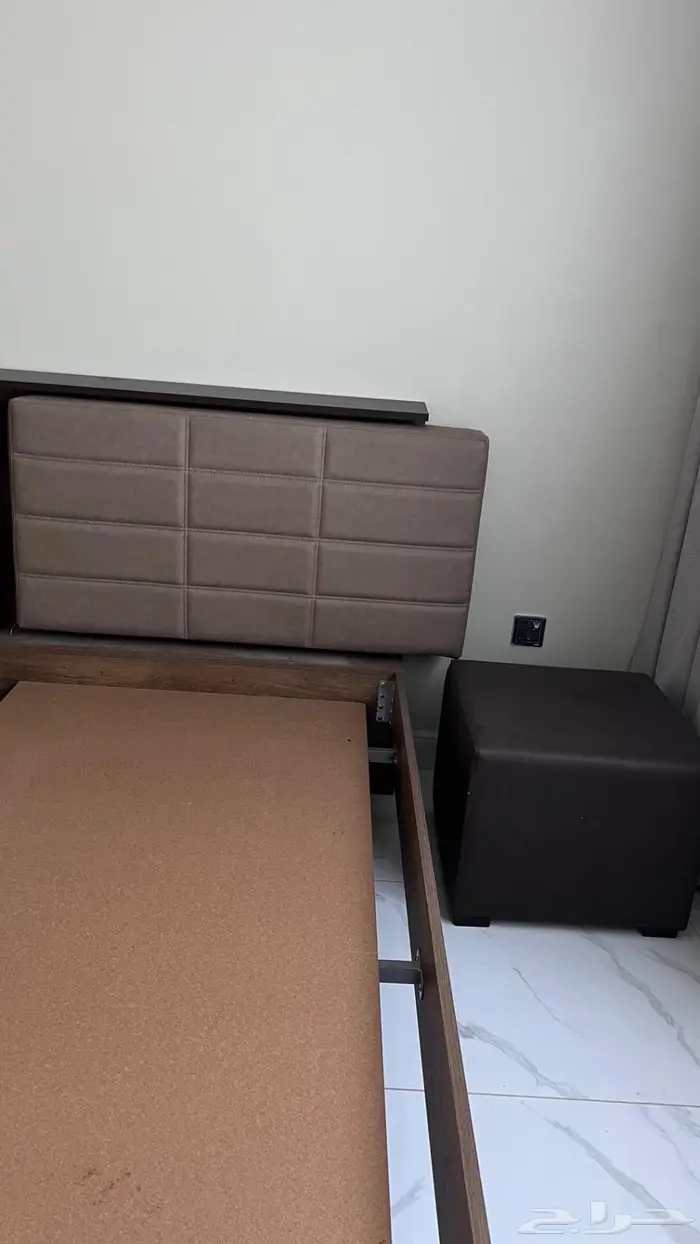 سرير غرفة نوم وكنب 2