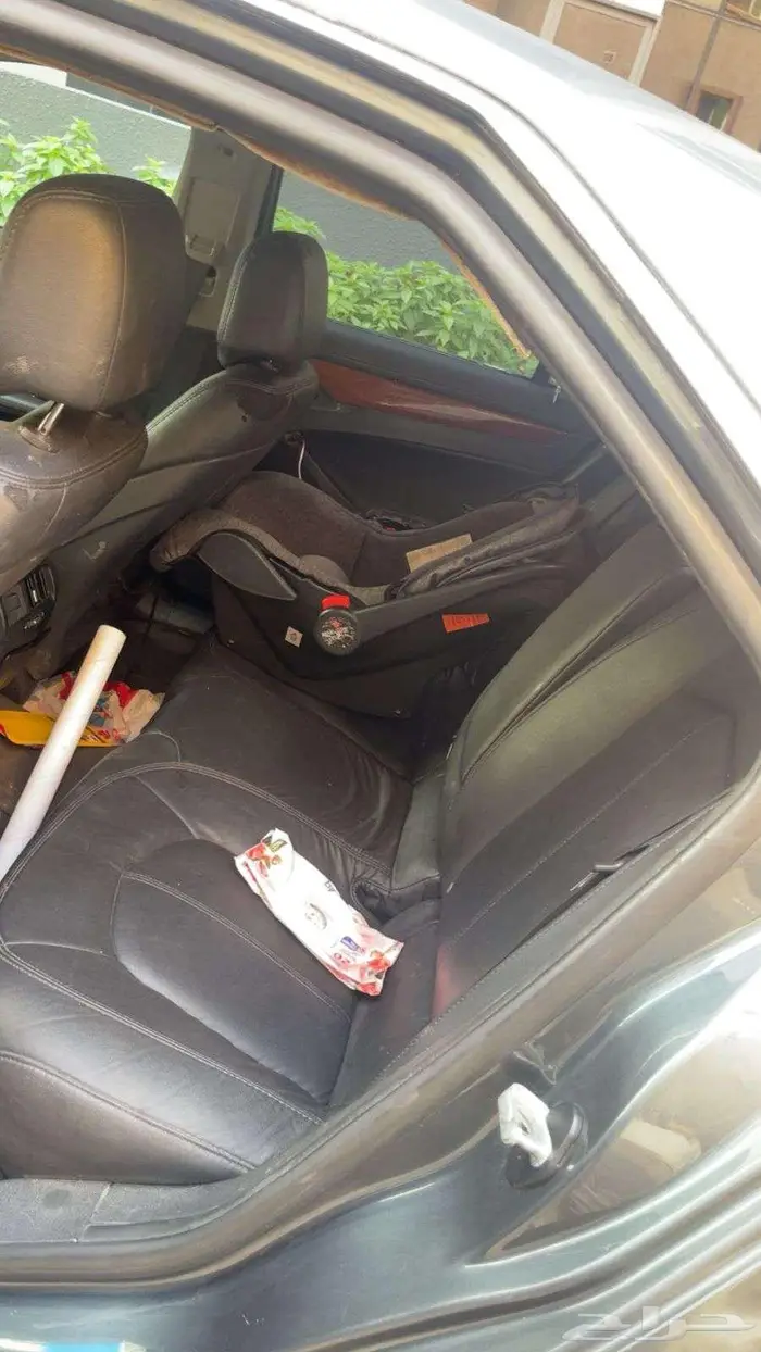 للبيع كاديلاك cts 2011 مصدوم 8