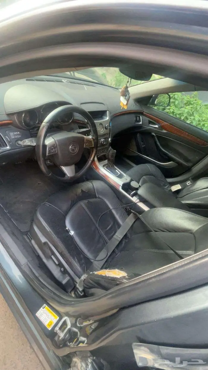 للبيع كاديلاك cts 2011 مصدوم 7
