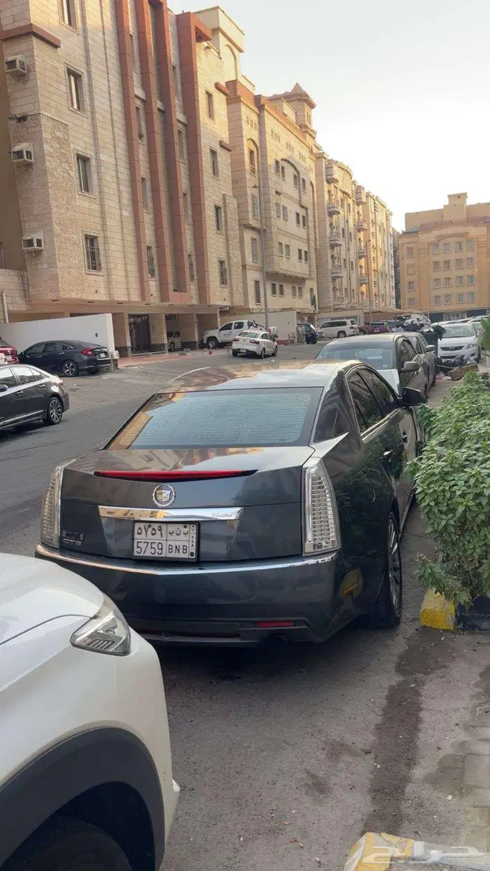 للبيع كاديلاك cts 2011 مصدوم 1