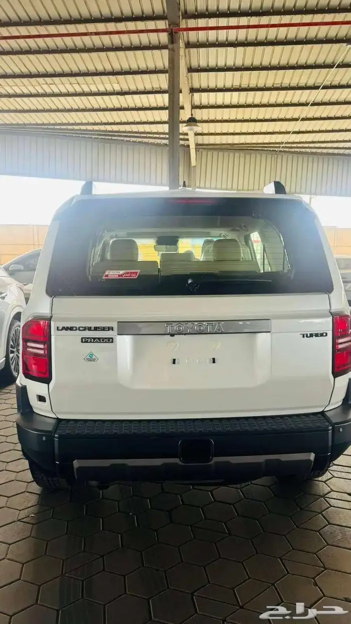 تويوتا برادو TXL3 بنزين موديل 2025 1