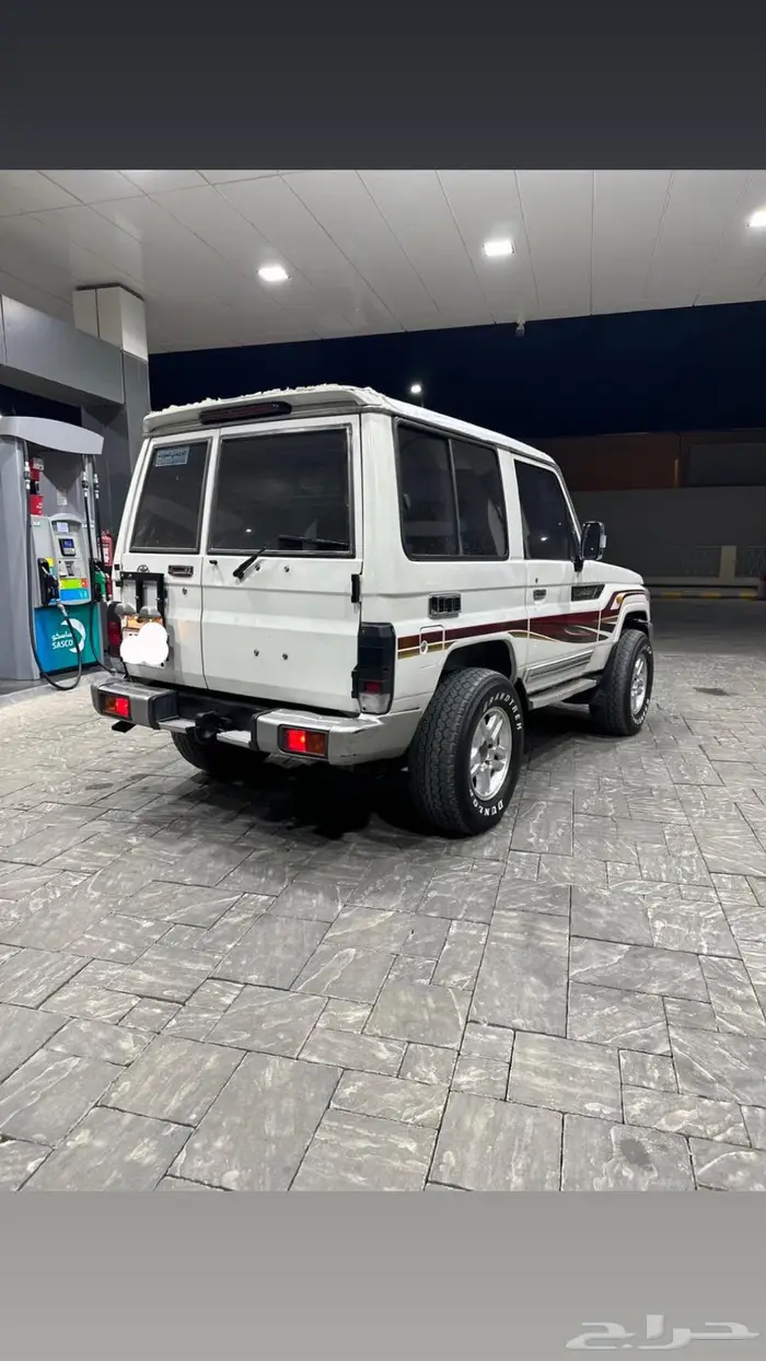 تويوتا ربع 2016 بريمي 1