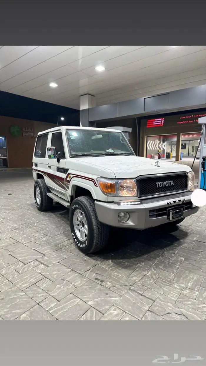 تويوتا ربع 2016 بريمي 3