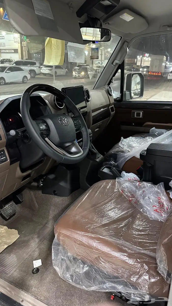 جيب ربع رفرف فل كامل بنزين رمادي 2025 9