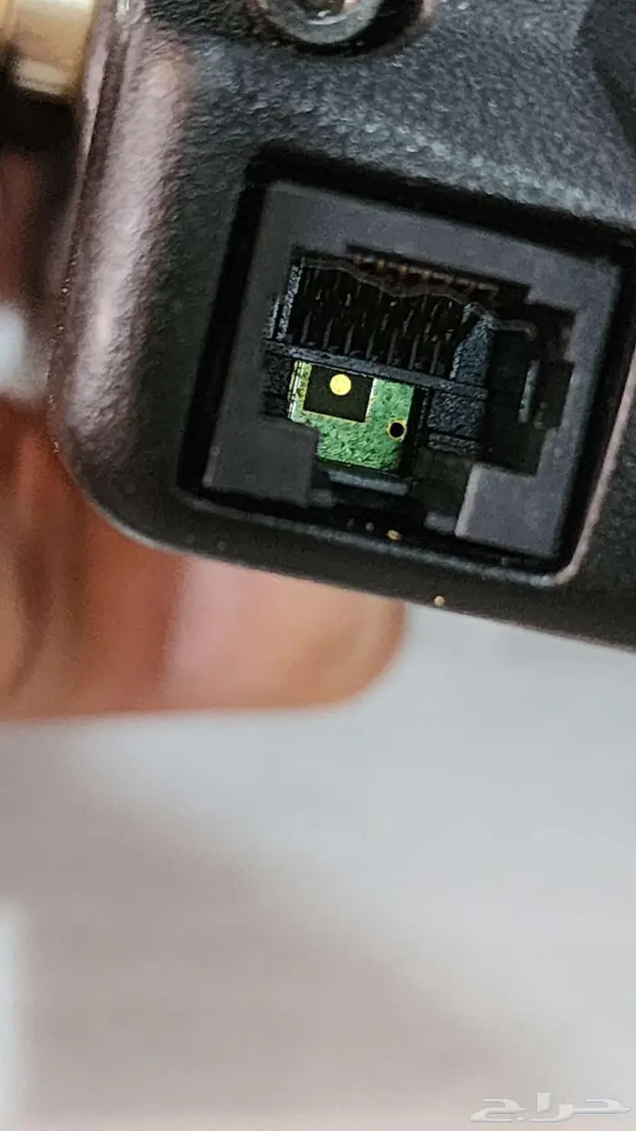 ايكوم ياباني IC-V8000 نظيف 6