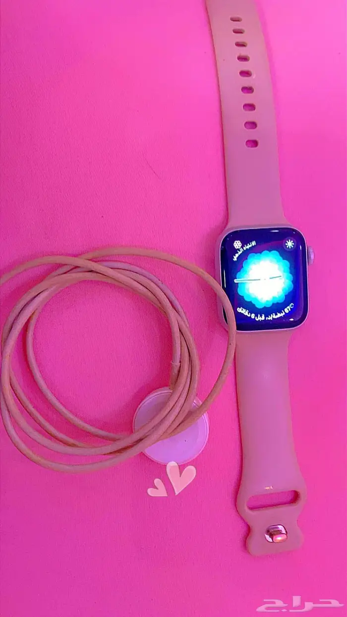 كاميرا كانون وساعة ابل 3