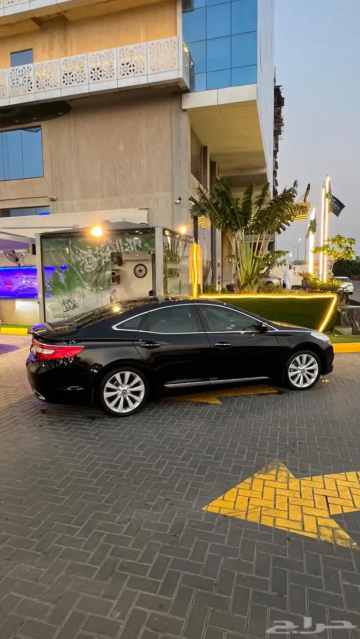 ازيرا للبيع مويل 2014 11