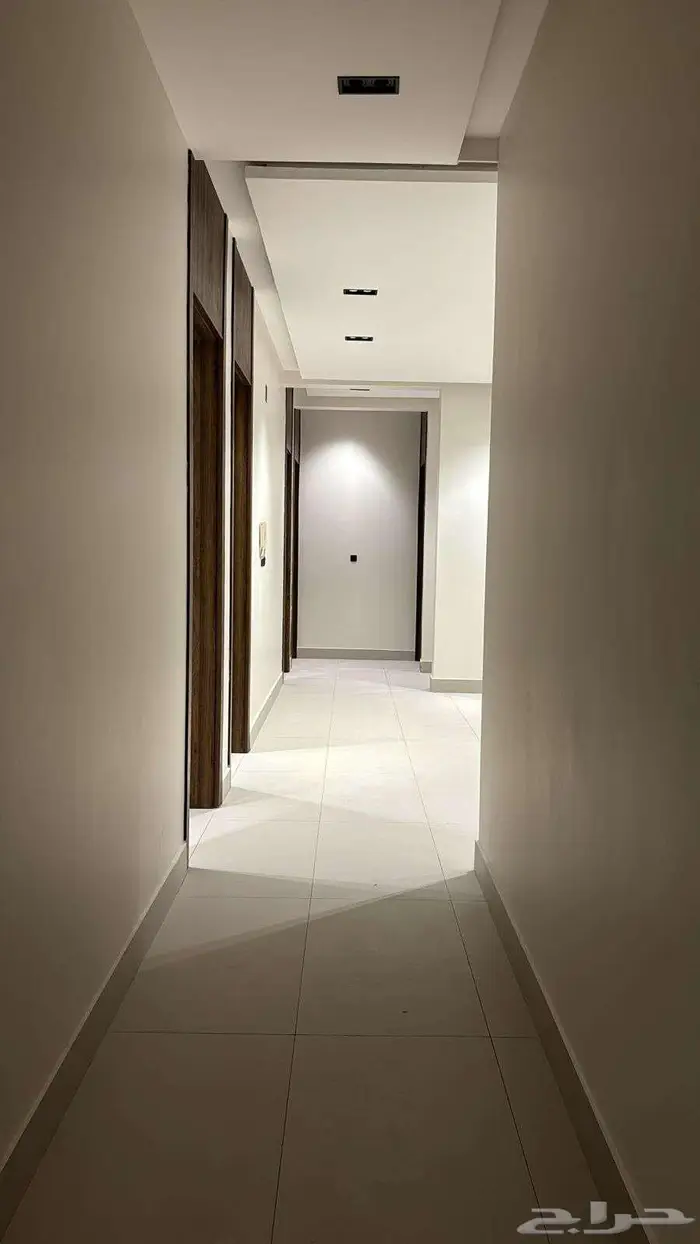 للبيع دور ارضي بالرياض حي الخليج 667 5