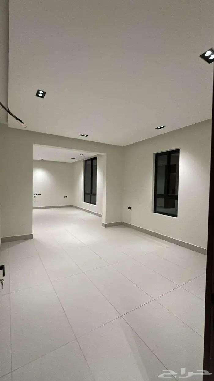 للبيع دور ارضي بالرياض حي الخليج 667 10