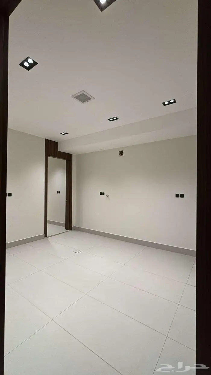 للبيع دور ارضي بالرياض حي الخليج 667 15
