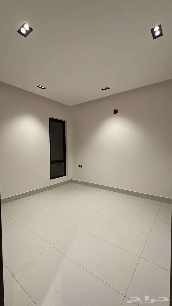 للبيع دور ارضي بالرياض حي الخليج 667 16
