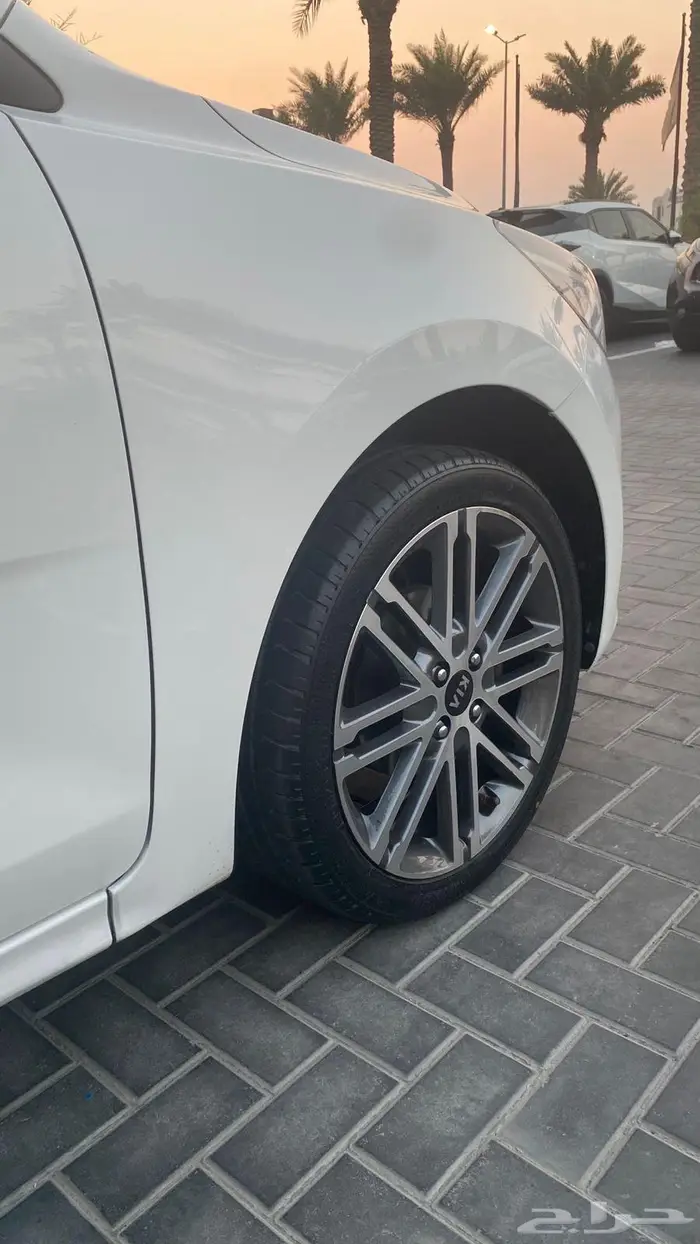 كيا ريو هاتشباك 2020 ممشى 65 الف فقط 8