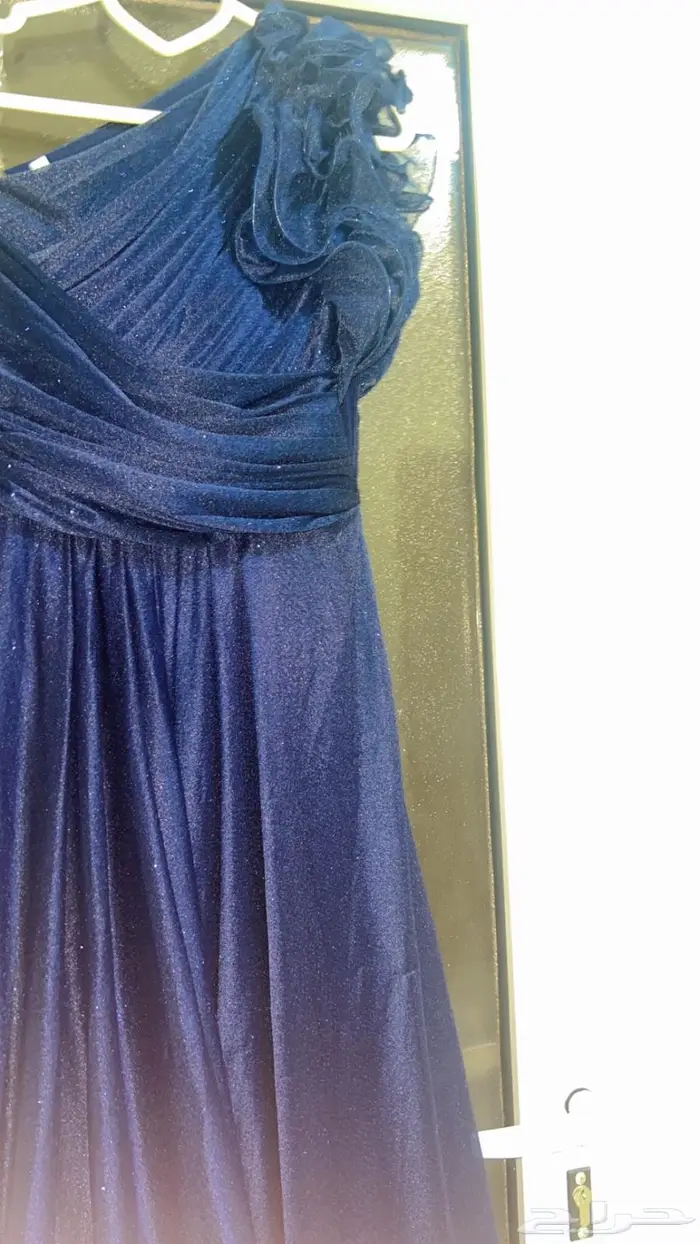 فساتين للبيع 3