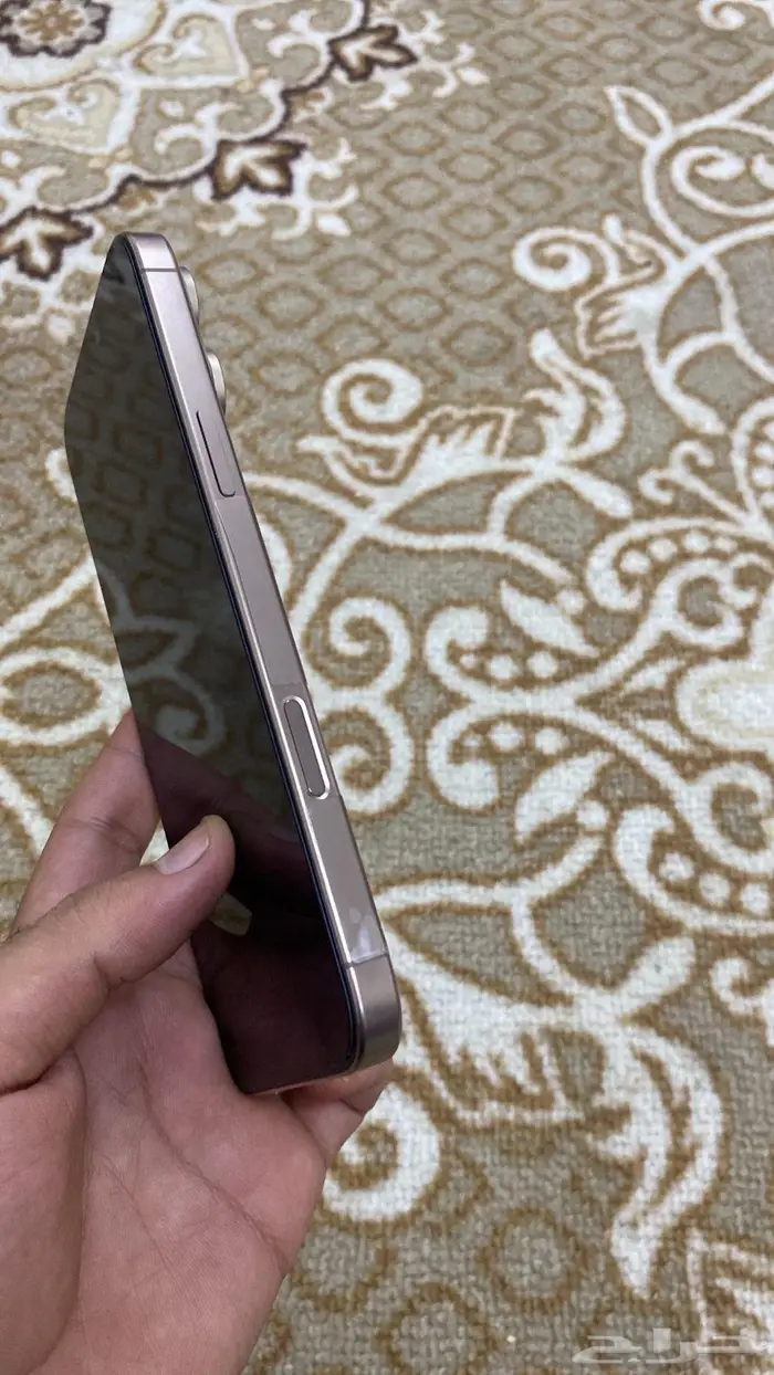 ايفون 16 برو ماكس 4