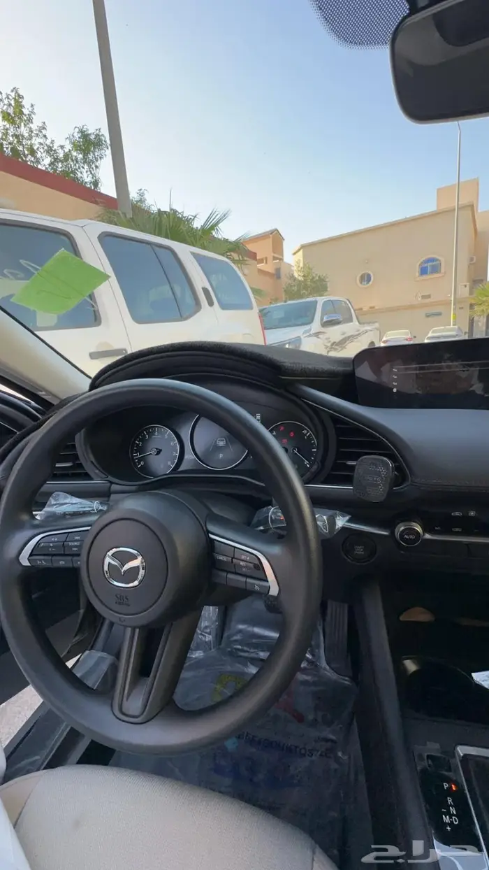 مازدا 3 موديل 2025 ماشي 5 الاف فقط 7