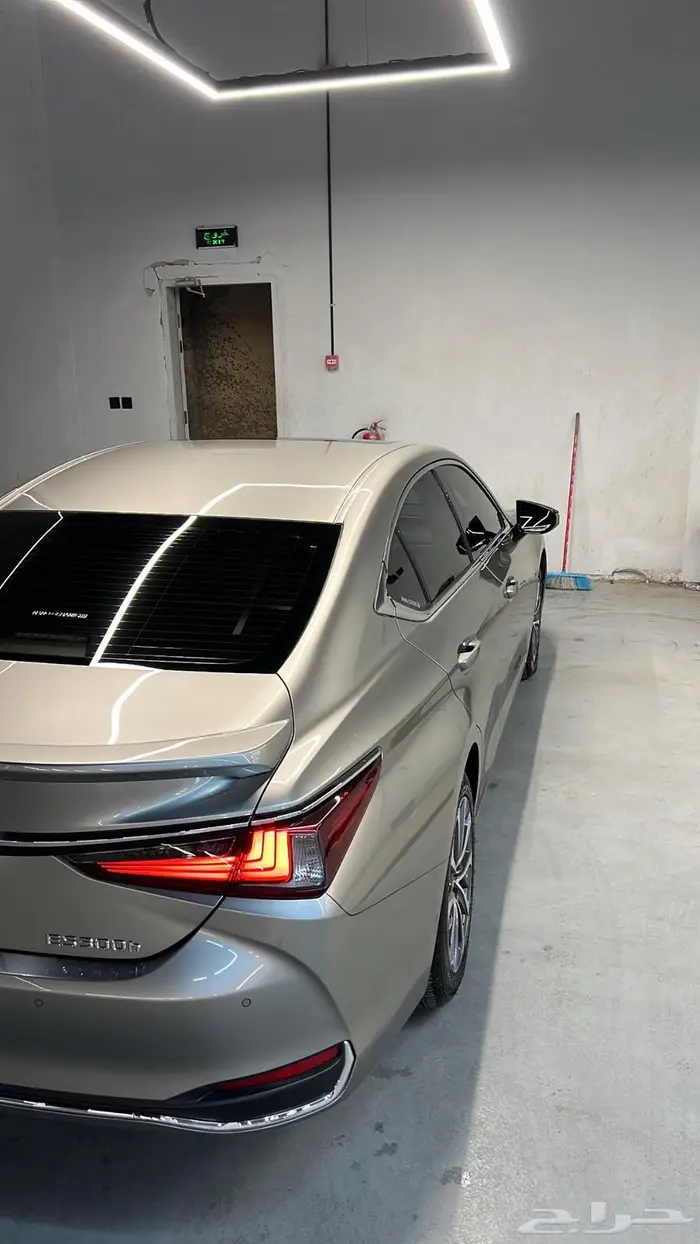 لكزس ES300H 12