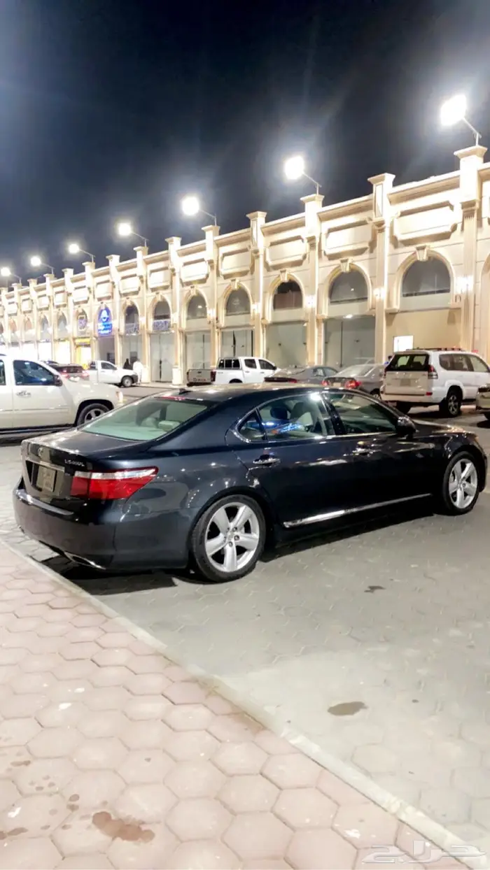 لكزاس LS460 لارج نظيف 2