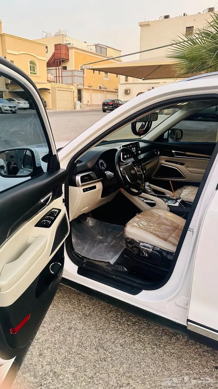للبيع جيب كيا تيلورايد 2021 مخزن 11