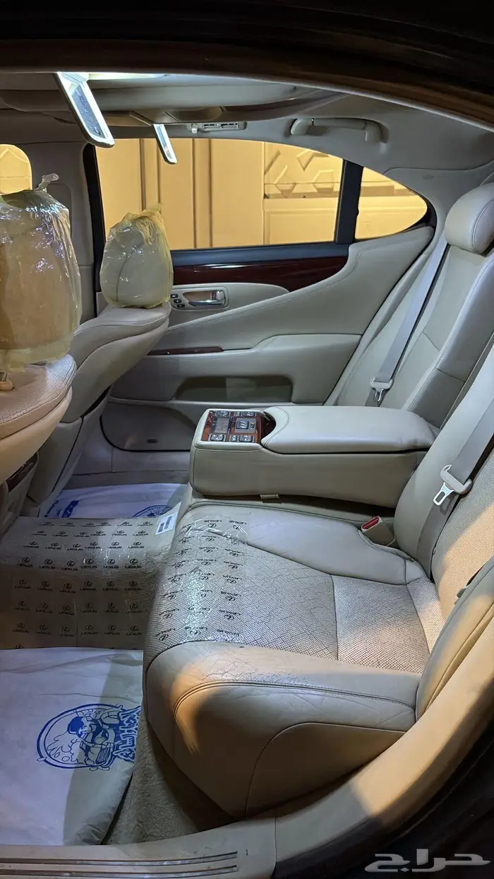 لكزس LS460 15
