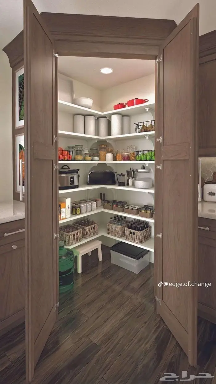 خزاين خشب ألماني 55