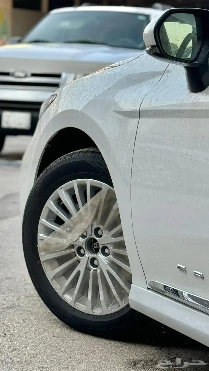 تويوتا كامري LE بنزين 2025 2