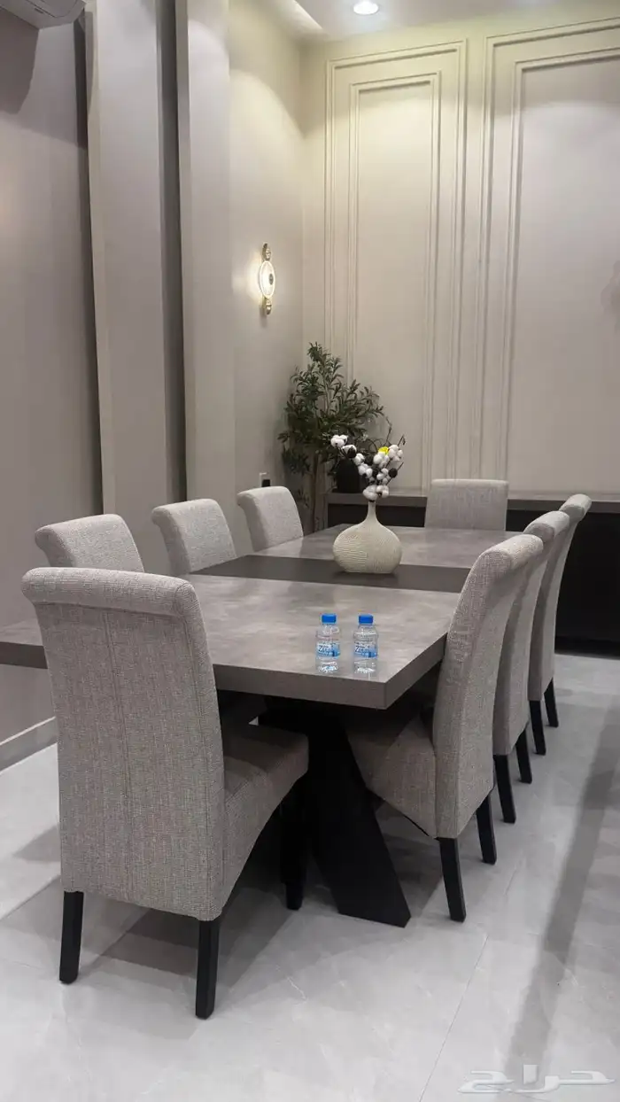 طاولة طعام 0