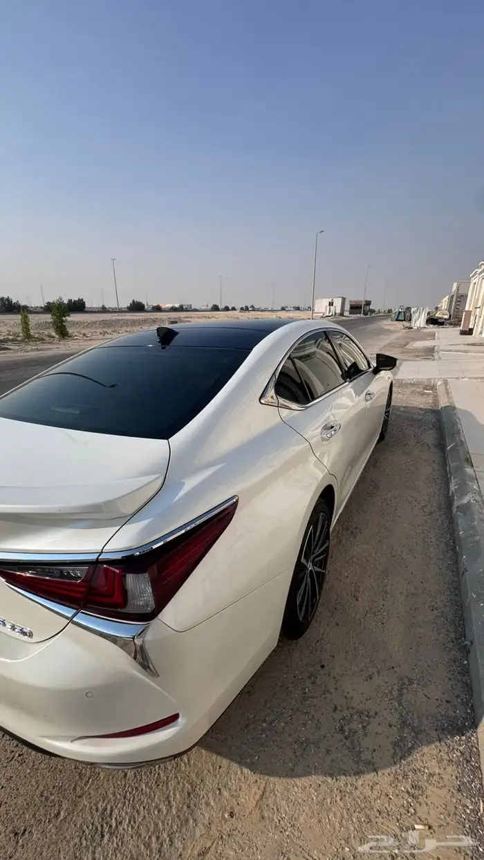 لكزس 2023 es350 8
