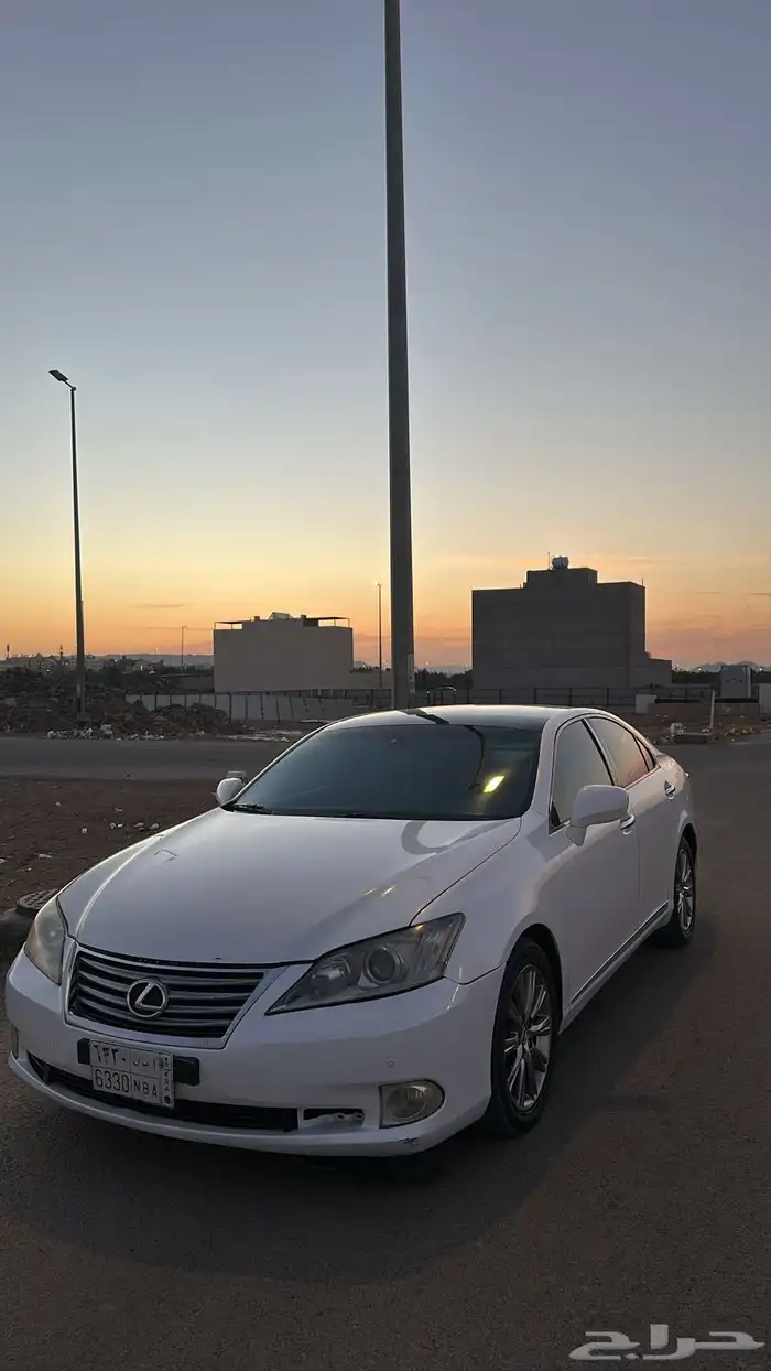 للبيع لكزس ES350 موديل 2008 2