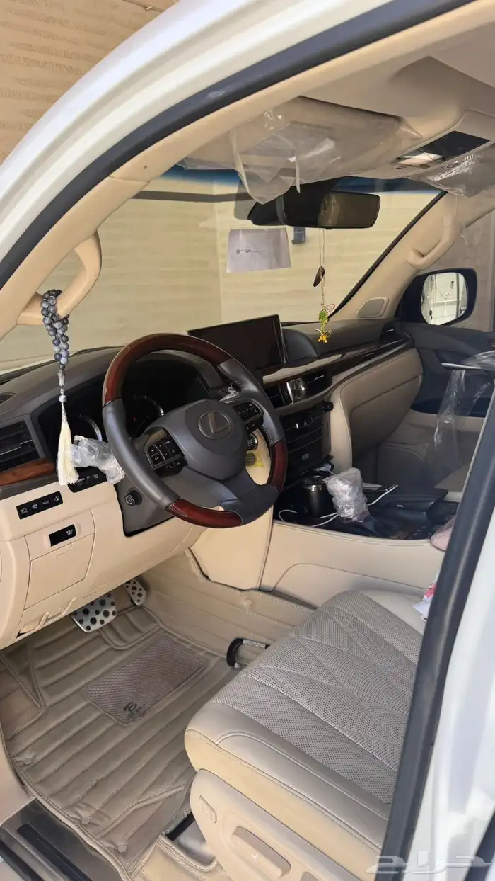 جيب لكزس بلاك اديشن بريمي 2020 6