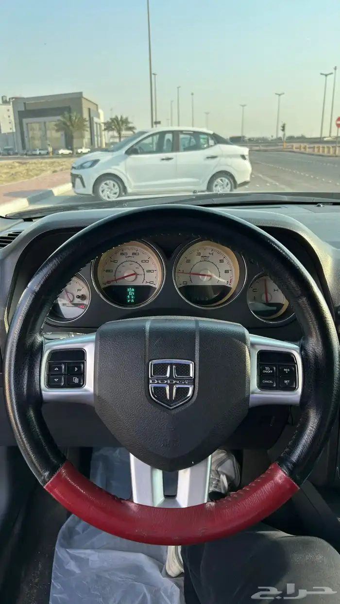 دوج تشالنجر V6 2011 14