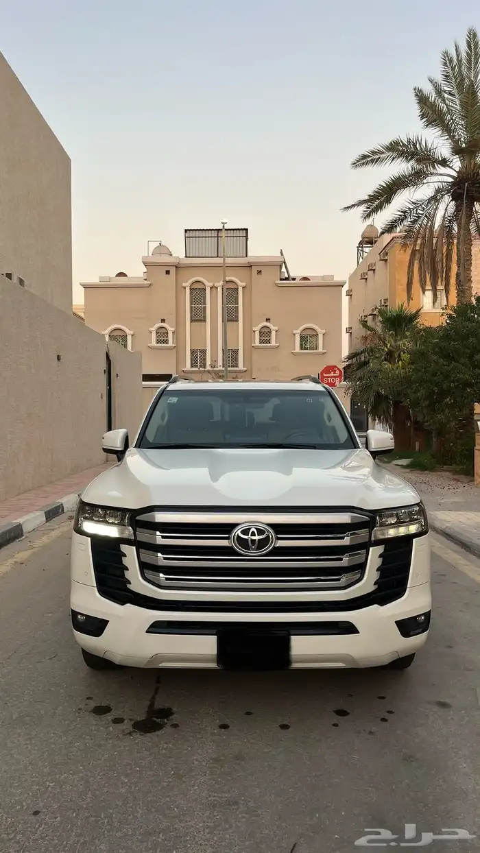 جيب لاند كروز رقم 2 GX.R 19