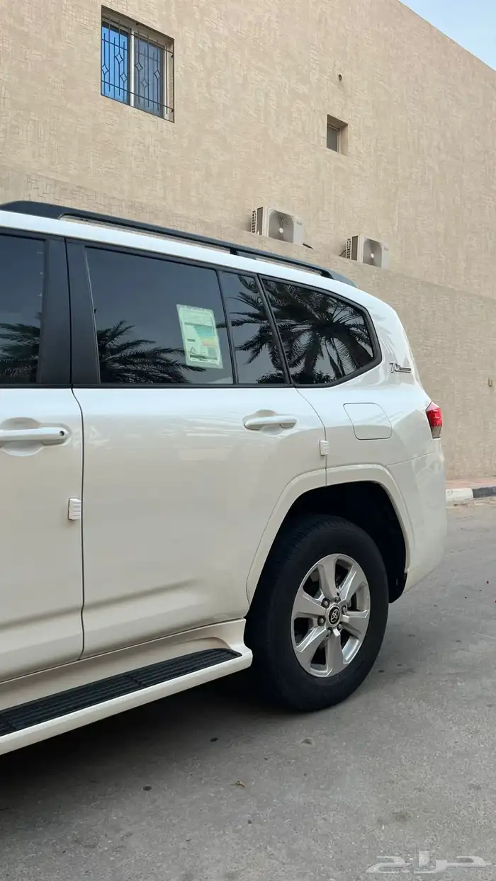 جيب لاند كروز رقم 2 GX.R 12