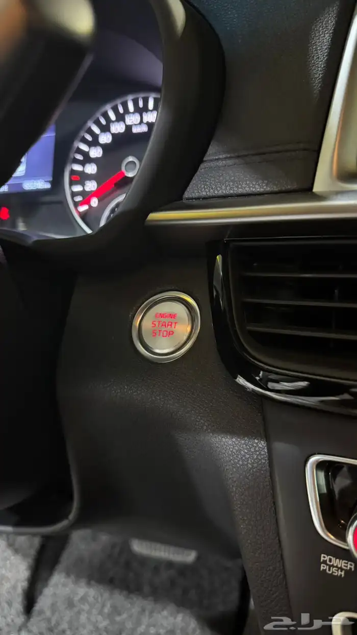 كيا K5 اوابتيماء ديزل 2020 نظيفه جدا 8