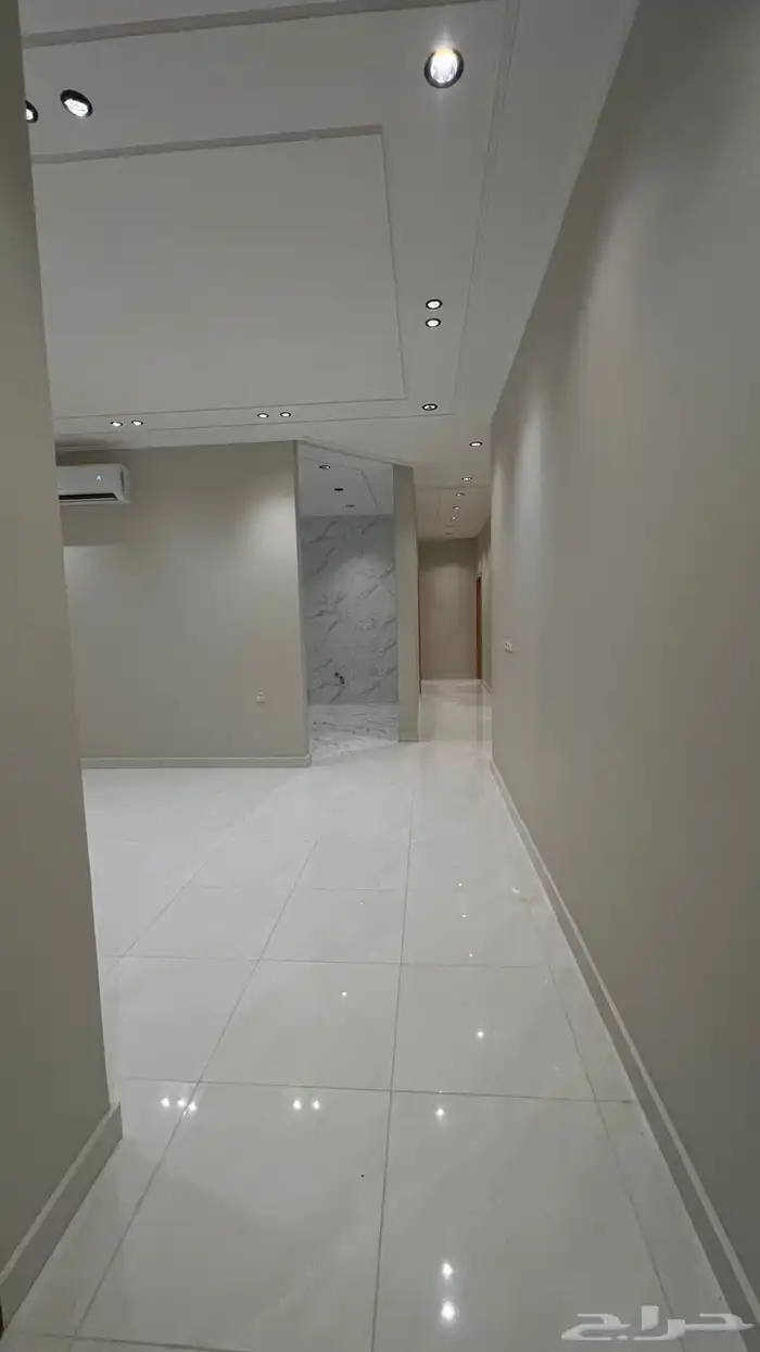 شقة للايجار في جدة جديدة وفاخره - حي الصواري 1