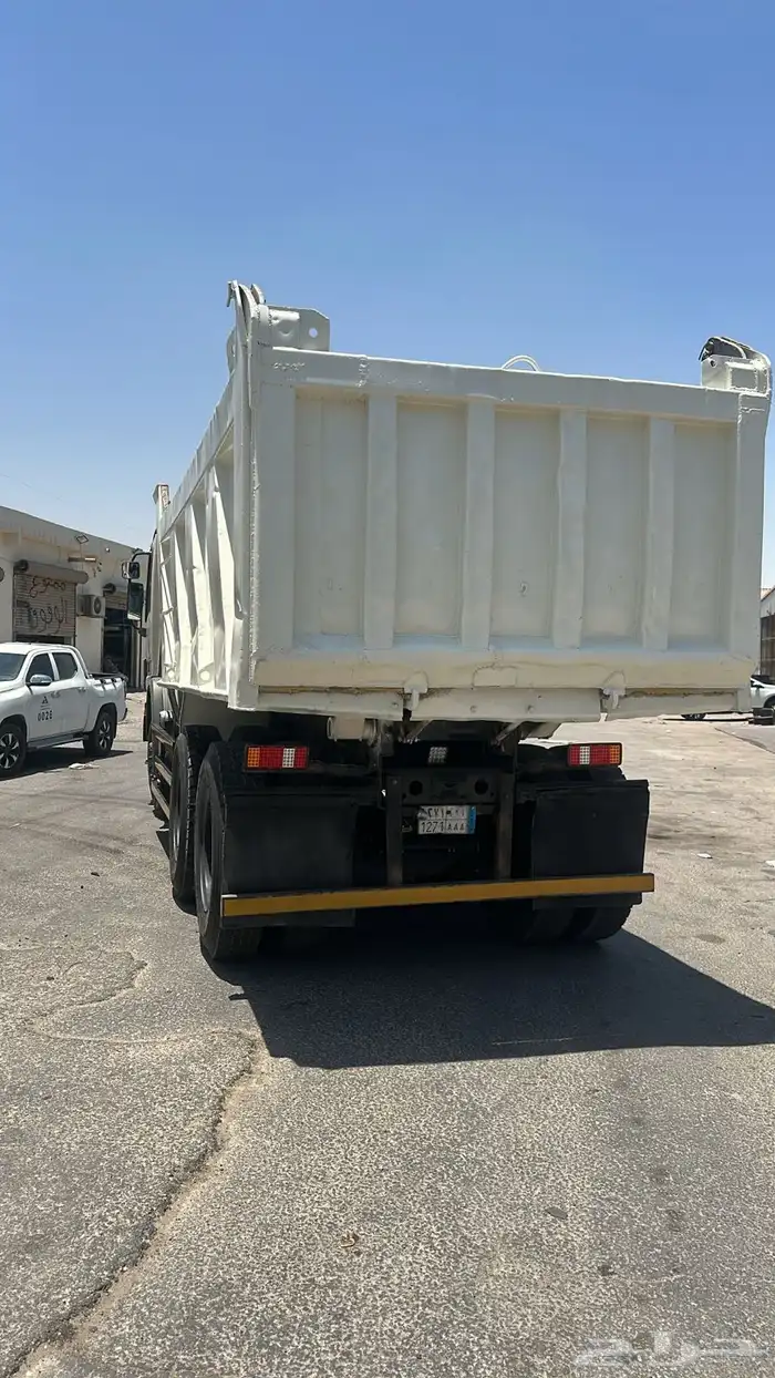 قلابات للبيع 3