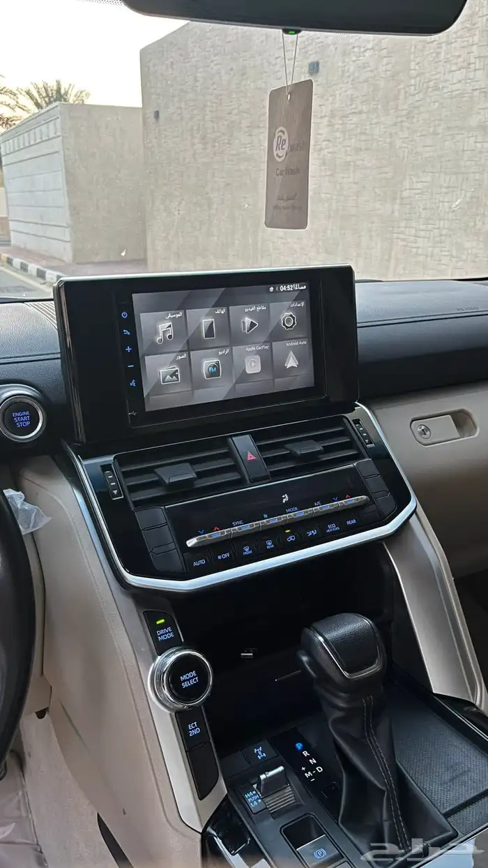 جيب لاند كروز رقم 2 GX.R 8