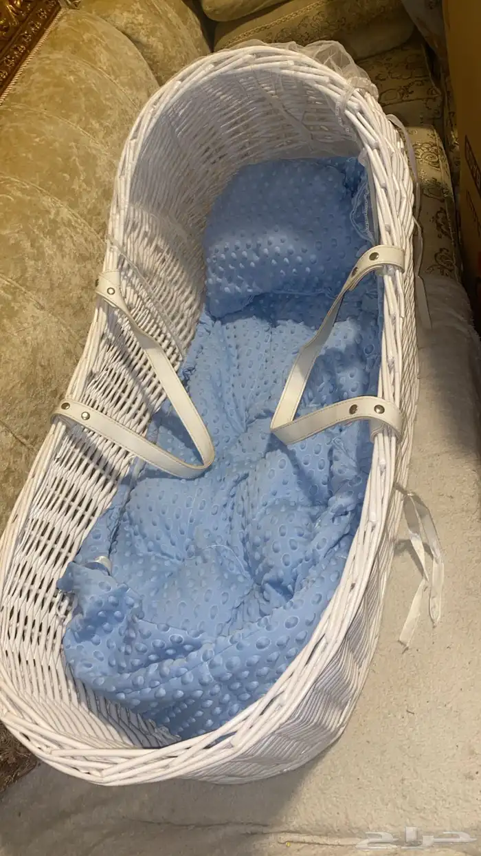 للبيع لضروره سرير اطفال 1