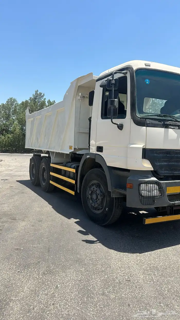 قلابات للبيع 1