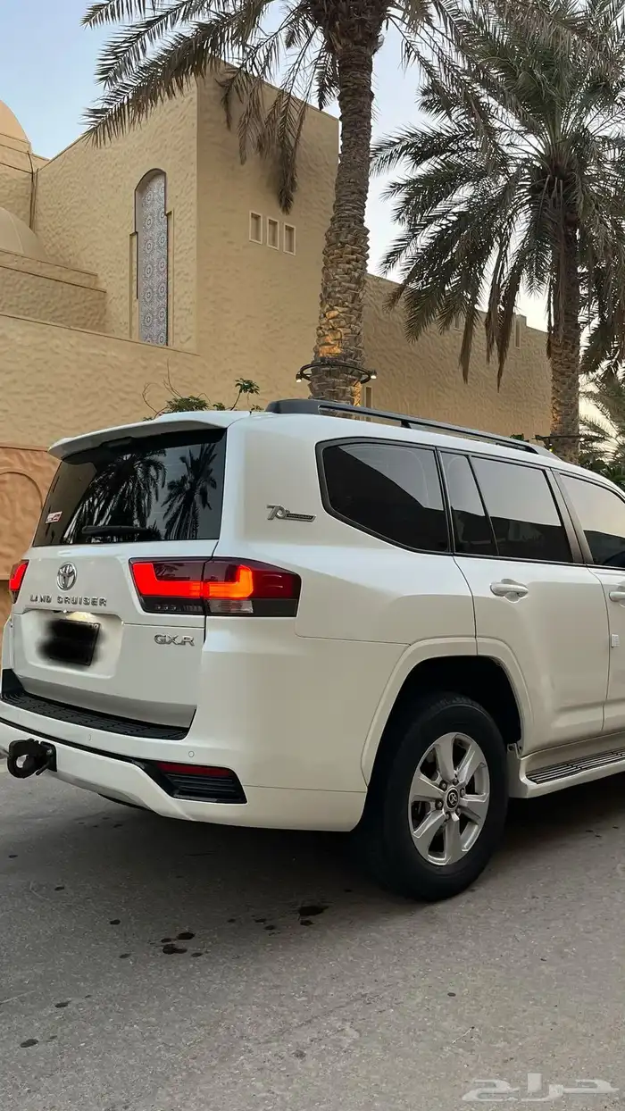 جيب لاند كروز رقم 2 GX.R 29