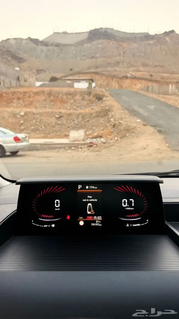 هيونداي ستاريا 2022 ( ديزل ) فإن بضاعة 10