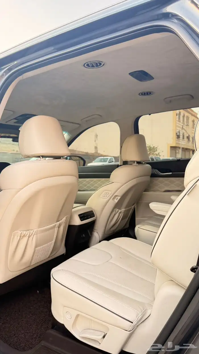 هيونداي باليسيد 2022 ( بنزين) v6 فل كامل 13